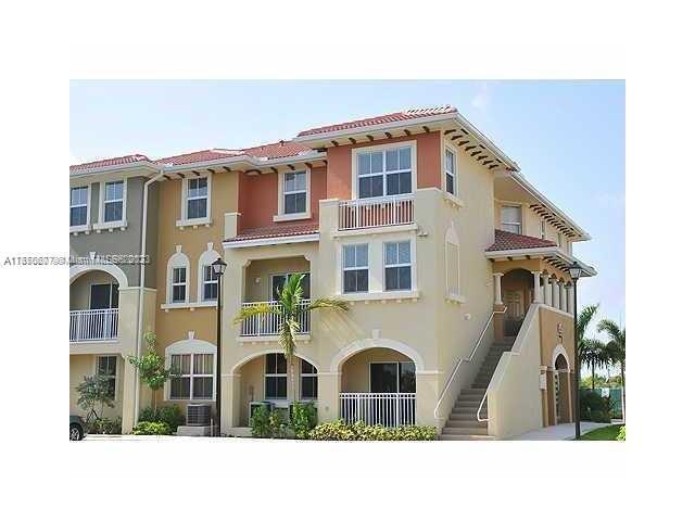 Foto del edificio - 8933 NW 107th Ct