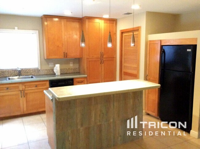 Foto del edificio - 2280 Winchester Dr