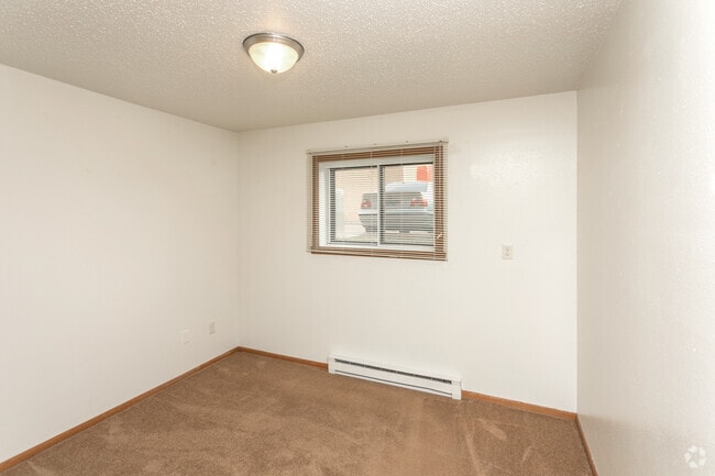 1BA, 1BA - 850SF - Lampliter