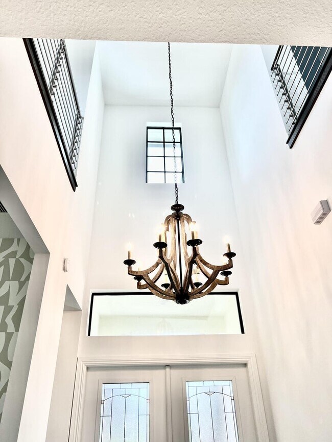 Foto del edificio - 8428 Grand Prix Ln