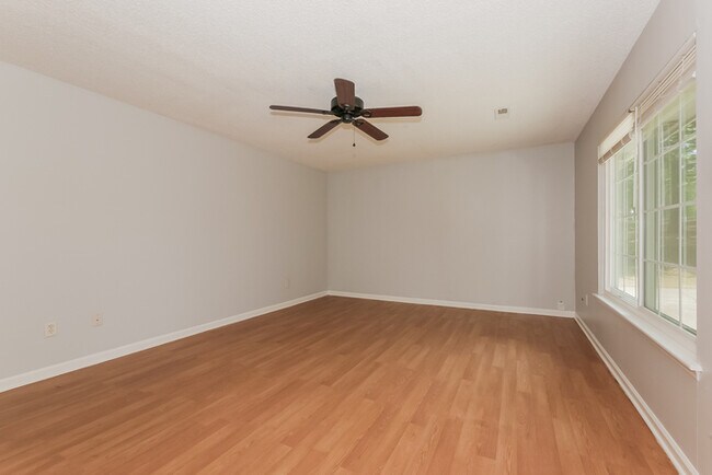 Foto del edificio - Single-Story Living in Stockbridge, GA