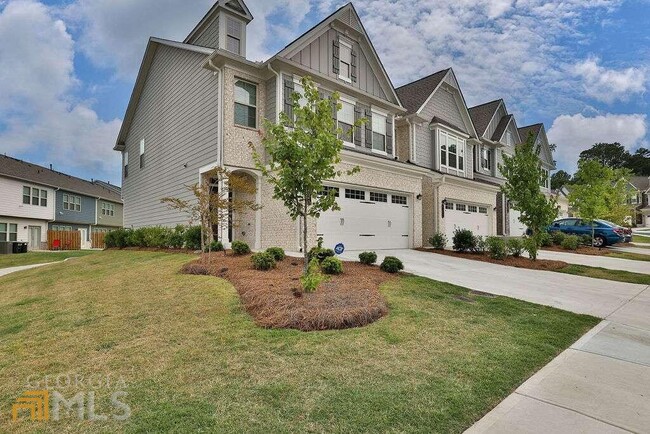 Building Photo - 6363 Lanier Harbor Lndg
