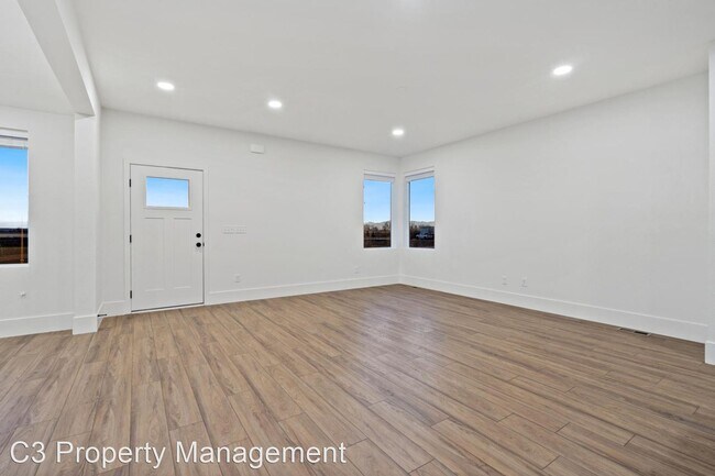 Foto del edificio - 3 br, 2.5 bath House - 5966 Isabella Ave