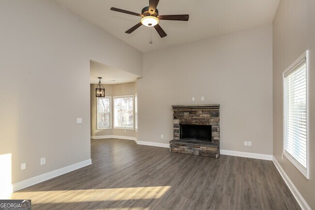 Building Photo - 80 Emmett Dr