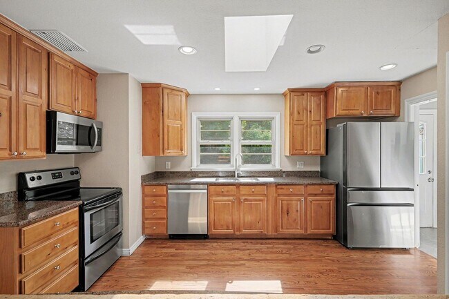 Foto del edificio - Beautifully Updated 3-Bedroom Home in Southeast Denver