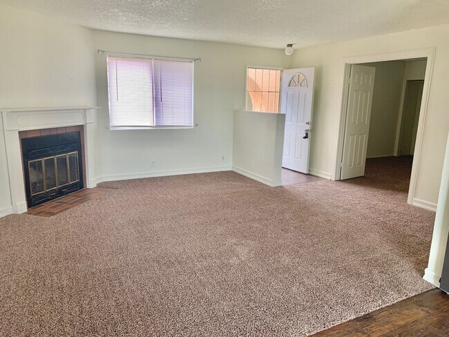 Foto del edificio - 3 Bedroom 2 Bath Home