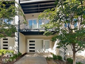 Building Photo - 1434 Walker Pl SE