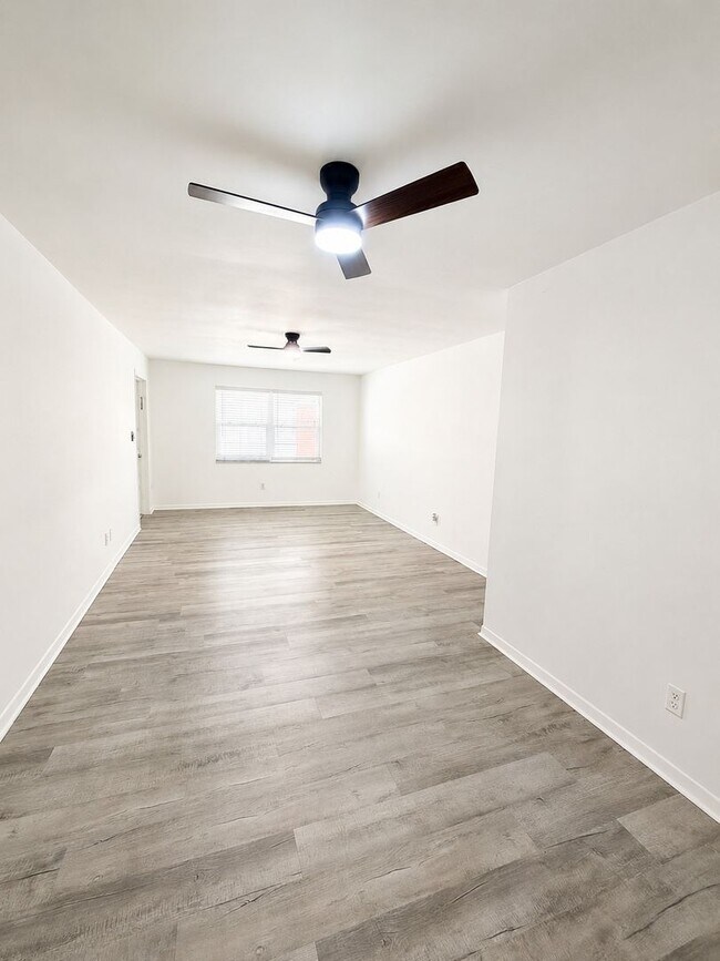 Foto del edificio - 3100 36th St N