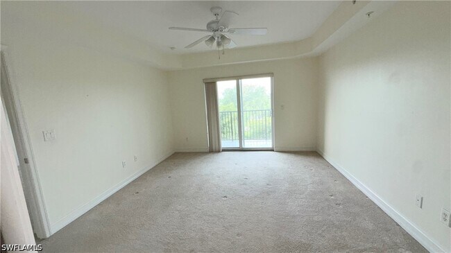 Foto del edificio - 1100 Pine Ridge Rd