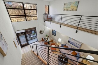 Building Photo - 400 N First St