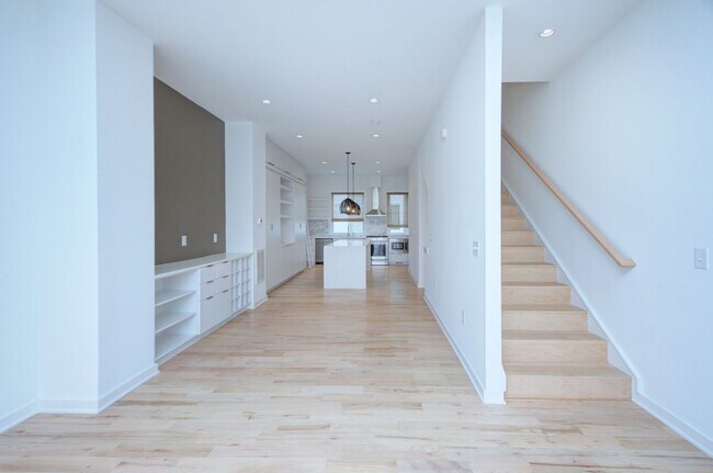 Foto del edificio - 2737 Shenandoah Ave