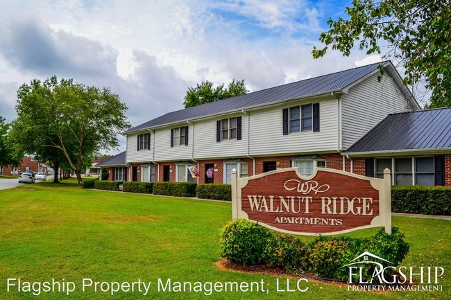Foto del edificio - 3412 N Walnut St