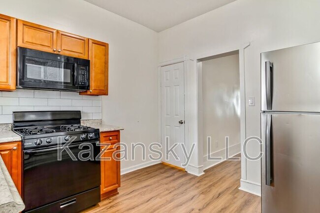 Foto del edificio - 4808 N Franklin St