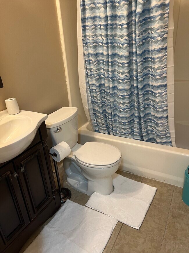 Foto del edificio - 700 Windsong Cir