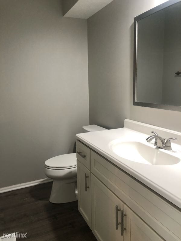 Building Photo - 2 br, 1.5 bath Townhome - 5122 Dalmeny Ct