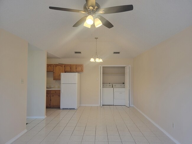 Building Photo - 506 Shiloh Dr