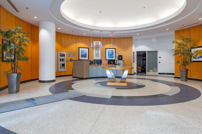 Foto del edificio - 757 N Orleans St