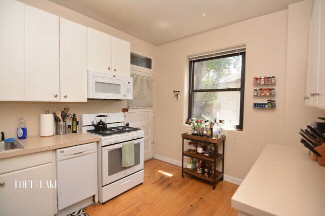 Foto del edificio - 1611 W Grace St
