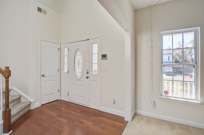 Building Photo - 156 Red Leaf Blvd