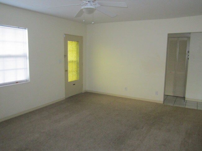 LR - 700 31st Ave N