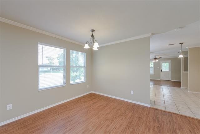 Building Photo - 8401 Seven Oaks Ln