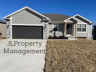 Building Photo - 605 Poplar Ct