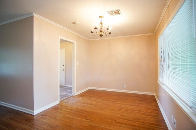 Building Photo - For Lease | Mayo Meadow | 2 Bedroom, 1 Bat...