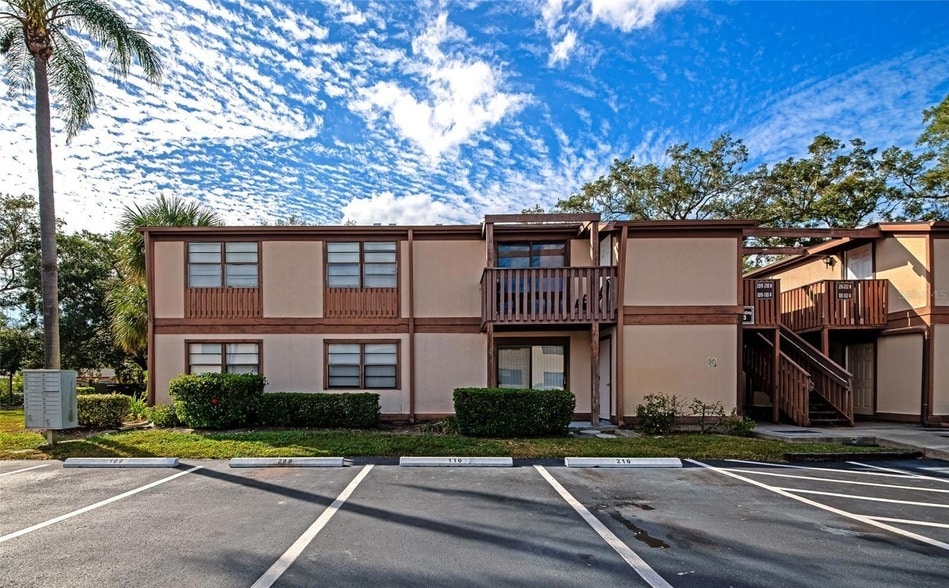 Photo - 5026 Water Oak Drive Unit 109