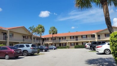 Building Photo - 3674 N University Dr
