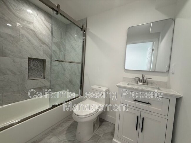 Foto del edificio - 13753 Aldergrove St