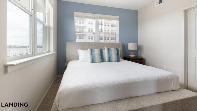 Foto del edificio - 1216 N Atlantic Ave