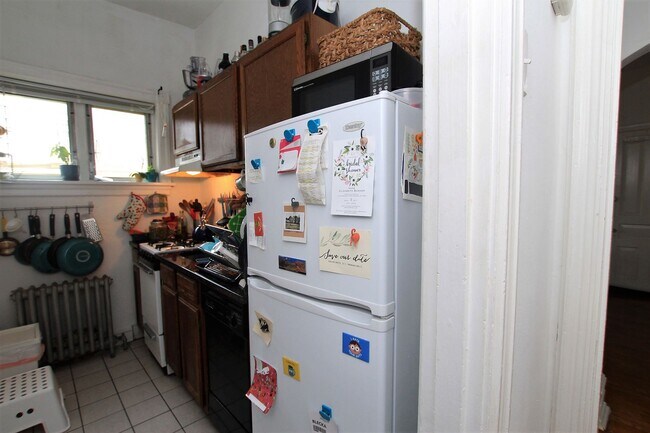 Foto del edificio - 3718 Spring Garden St