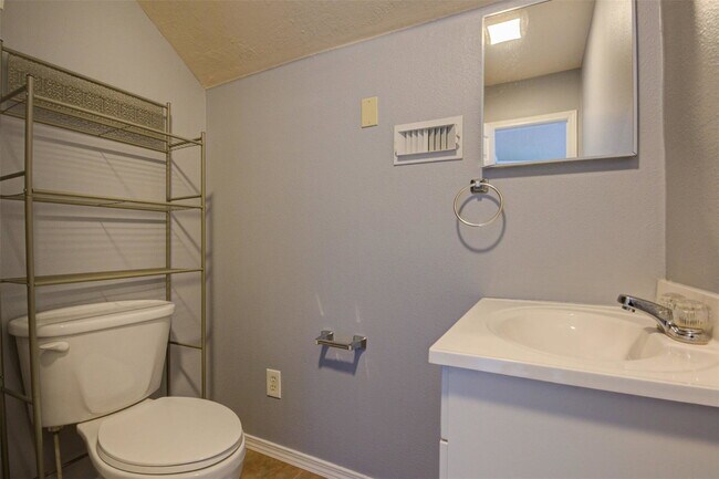 Building Photo - Kerr Lane, Pearland, TX 77584 - 5 BR 3 BA detached house