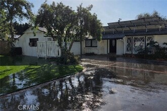 Building Photo - 17322 Keswick St