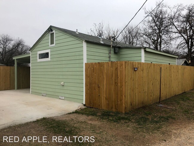 Building Photo - 1 br, 1 bath House - 2029 OVER ST