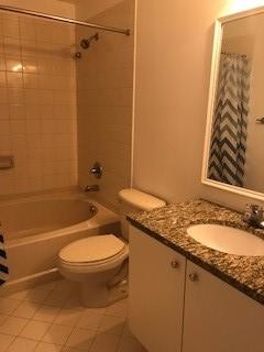 Building Photo - weston townhouse