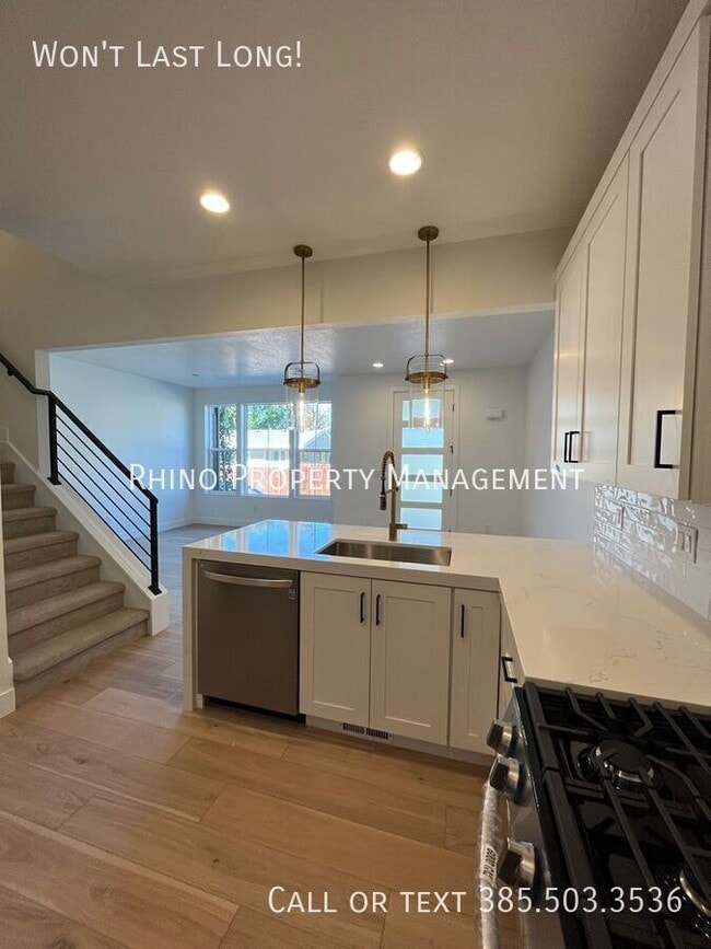 Photo - 4634 Locust Hls Ct Apartment