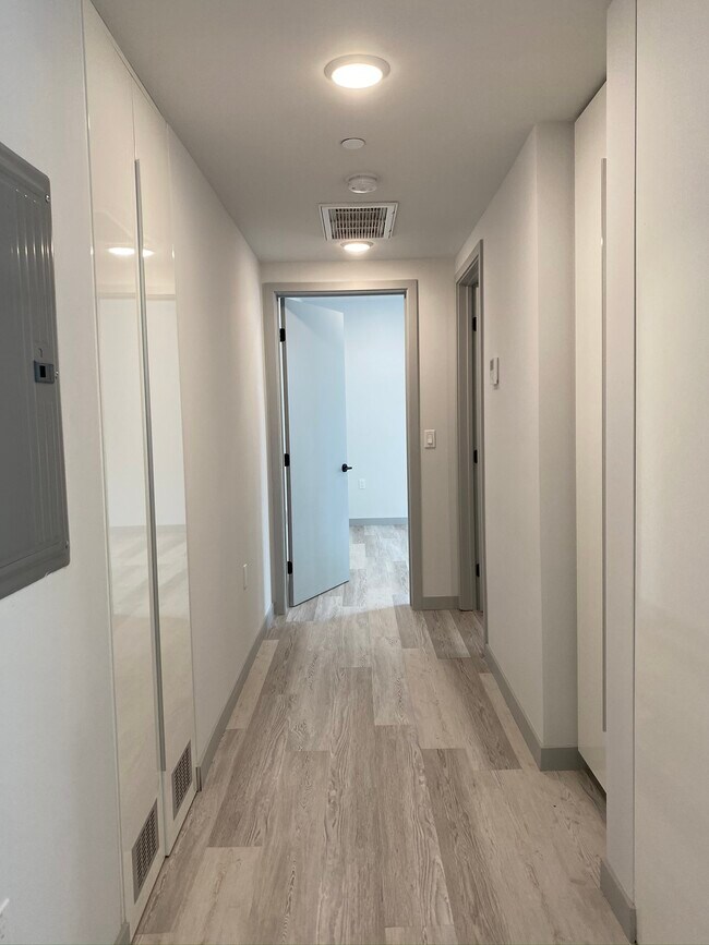 Foto del edificio - 941 Fedora St