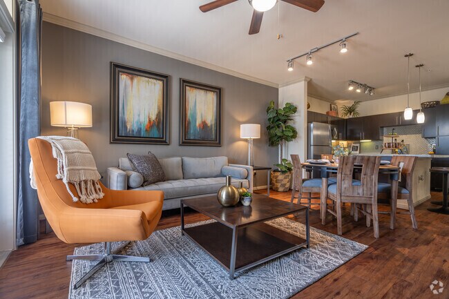 Building Photo - Limited-Time Incentive: 8 Weeks Free & $0 ...