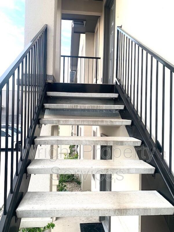 Foto del edificio - 7209 Rocio Dr