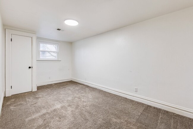 Building Photo - 1533 Arlington Ave