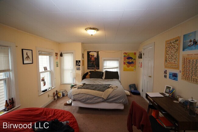 Building Photo - 5 br, 4 bath House - 207 N. Frances St.