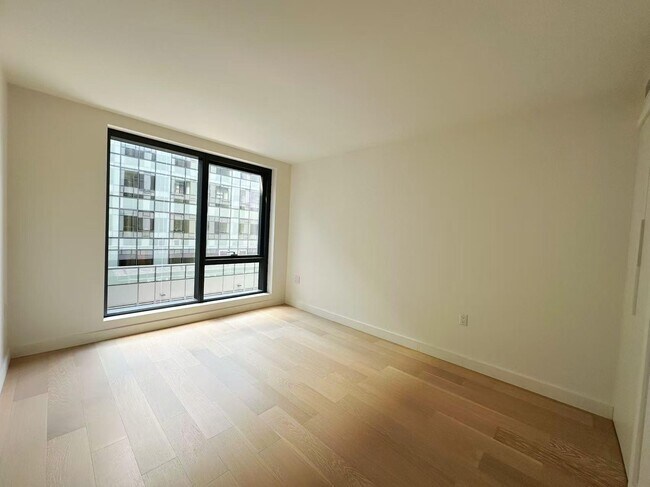 Foto del edificio - 144-49 Northern Blvd