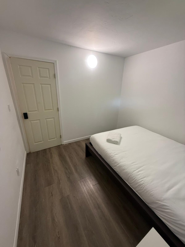 Building Photo - 1017 NE 14th Ave