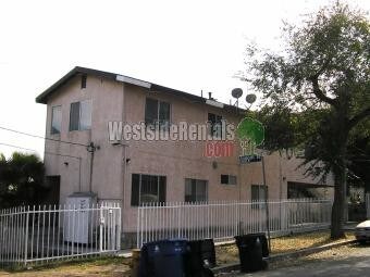 Primary Photo - 2421 Endicott St
