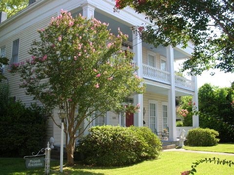 Primary Photo - 1105 Harrison St