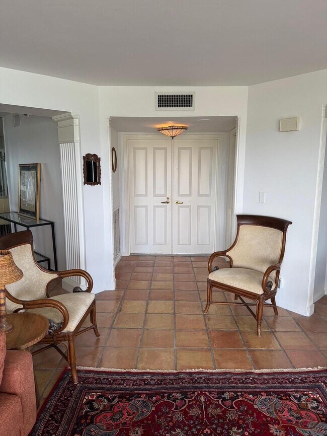 Building Photo - 5200 N Ocean Dr