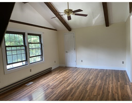 Building Photo - 240 E County Rd
