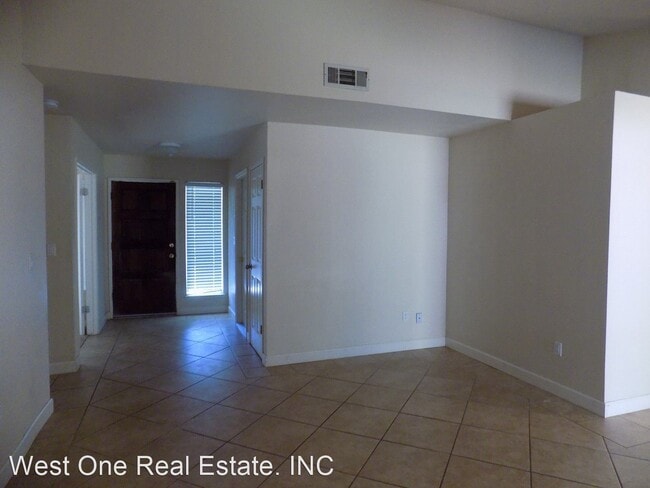 Building Photo - 4 br, 2 bath House - 1961 Blossomwood Ln.