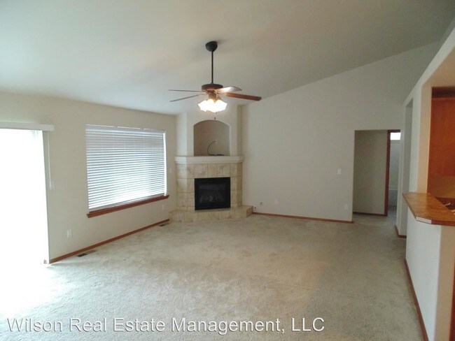 Foto del edificio - 5803 W Whatcom Ave